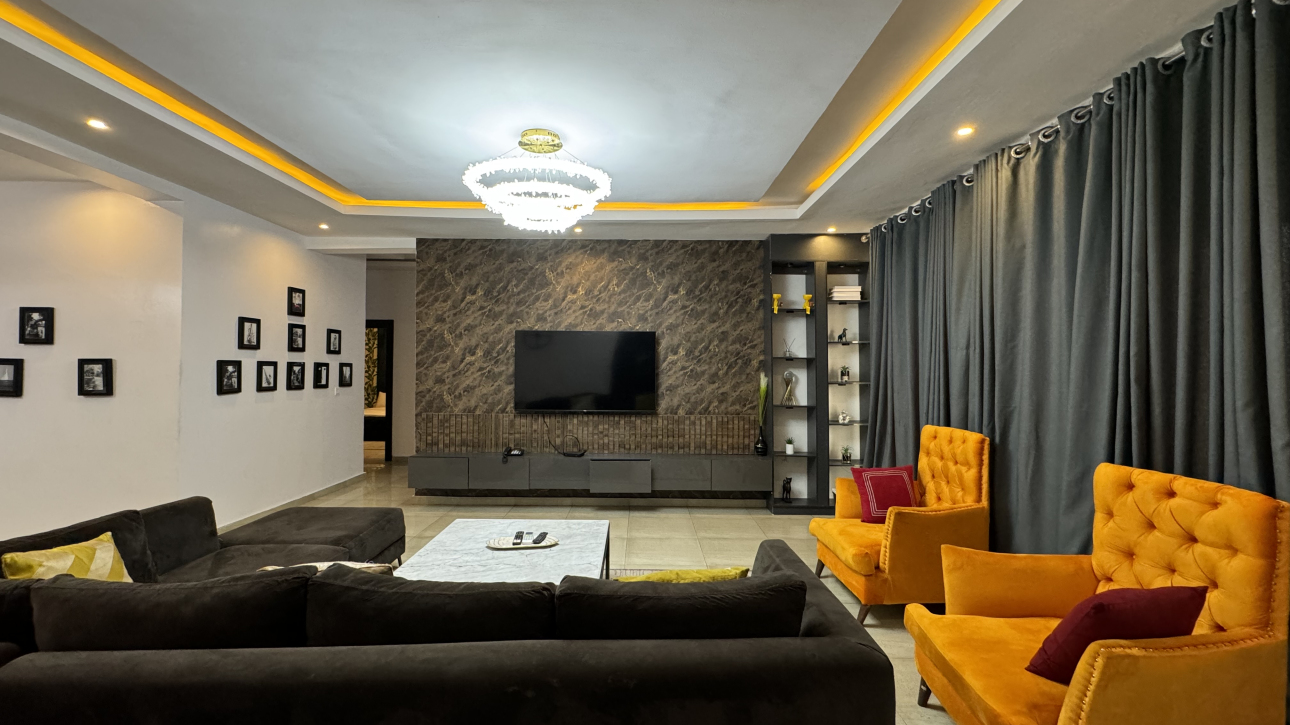 3-BEDROOM SHORTSTAY APARTMENT IN IKATE, LEKKI, LAGOS.