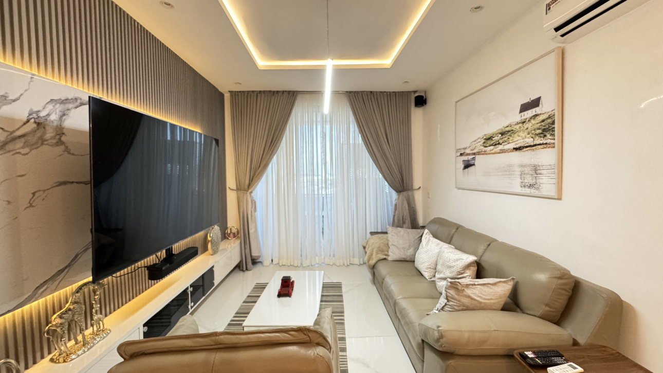 LUXURY 2-BEDROOM WATERFRONT APARTMENT ON ADMIRALTY ROAD, LEKKI PHASE ONE